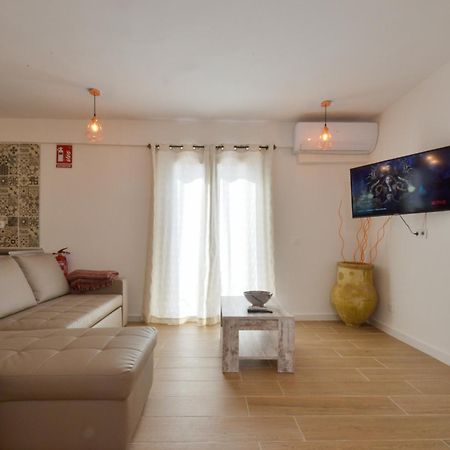 فيلا Mansion Alba ألكاوديتي الغرفة الصورة